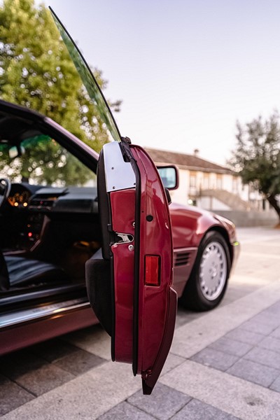 1990 Mercedes Benz 300SL24